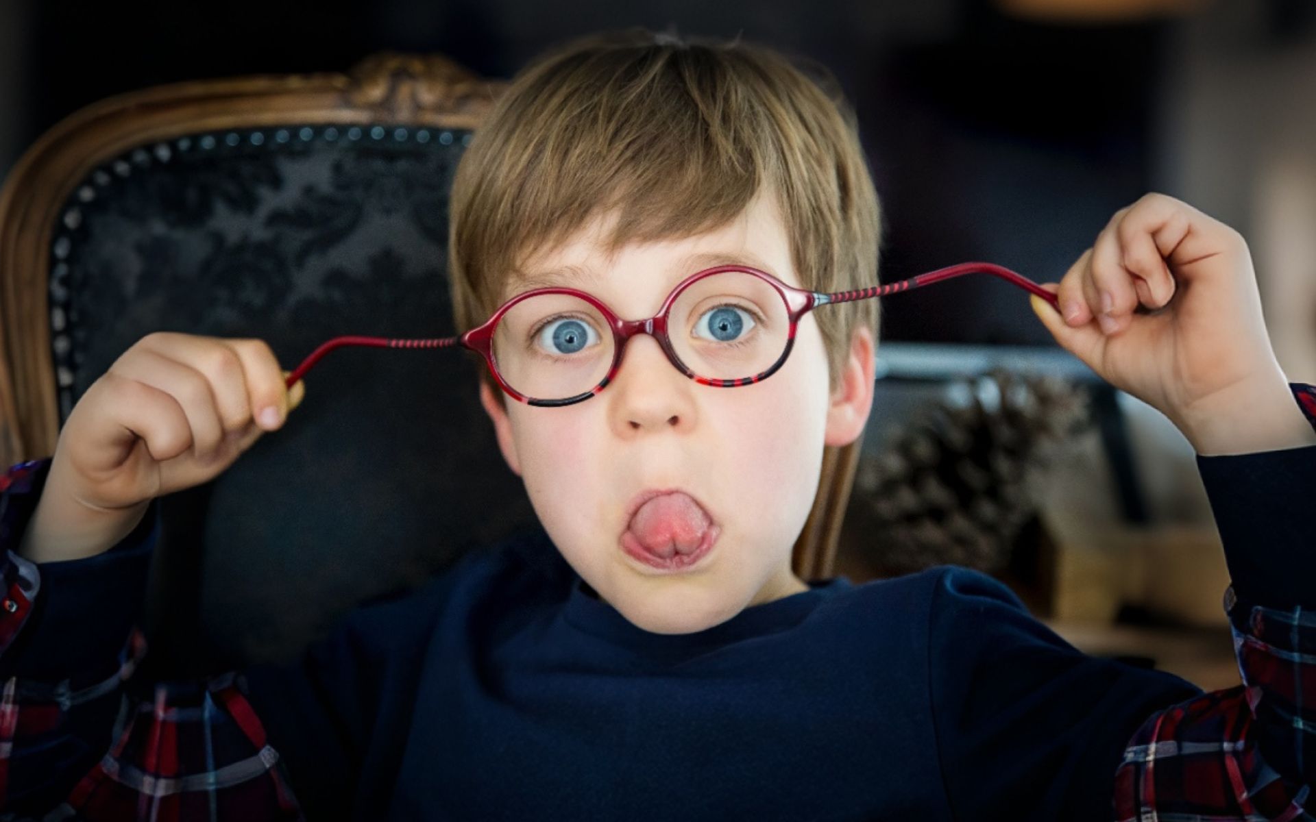 Urband designer eyeglass frames detail